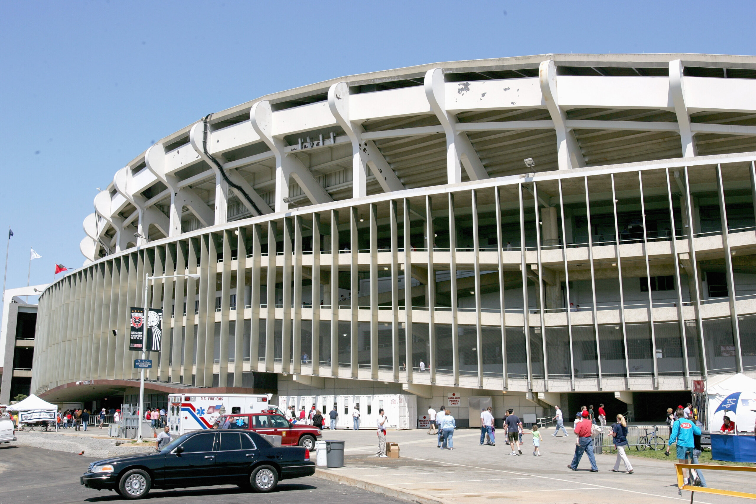 Washington Commanders supporting efforts by DC to get control of RFK  Stadium site