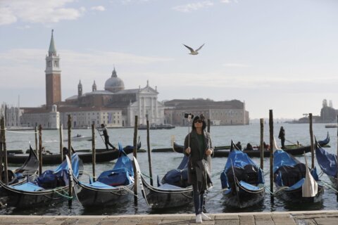 Venice unveils mandatory day-trippers’ reservation and fee