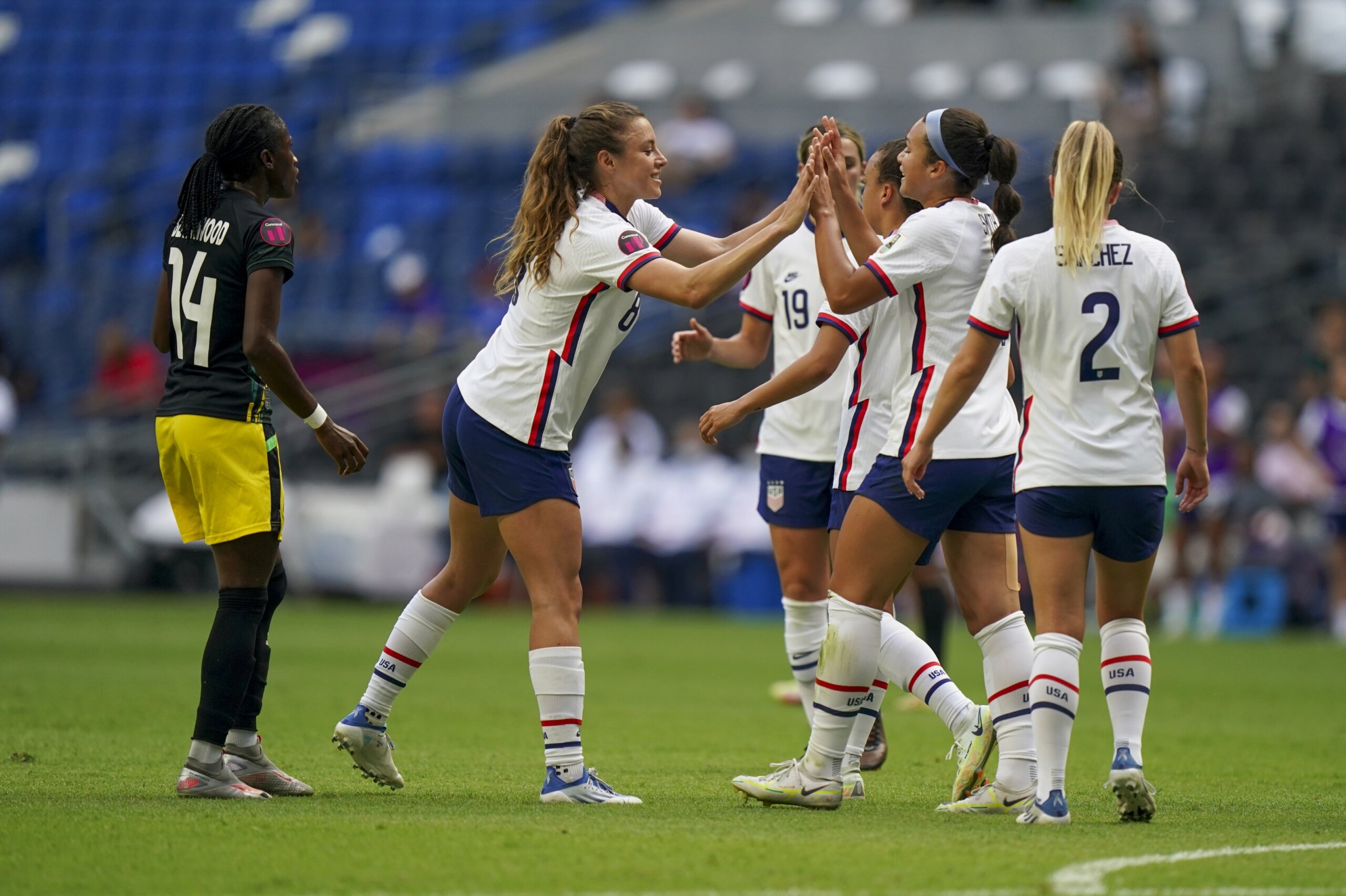 Goals and Highlights: Mexico women's 6-0 Caribe Sports in Central