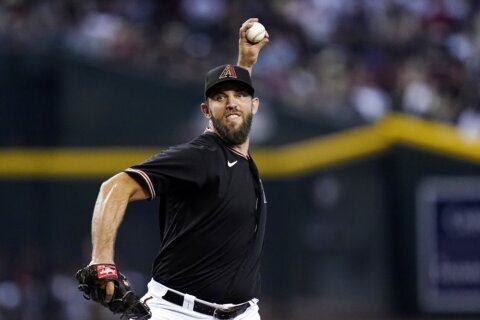 MadBum rolls, Kelly homers, D-backs beat Nationals 7-2