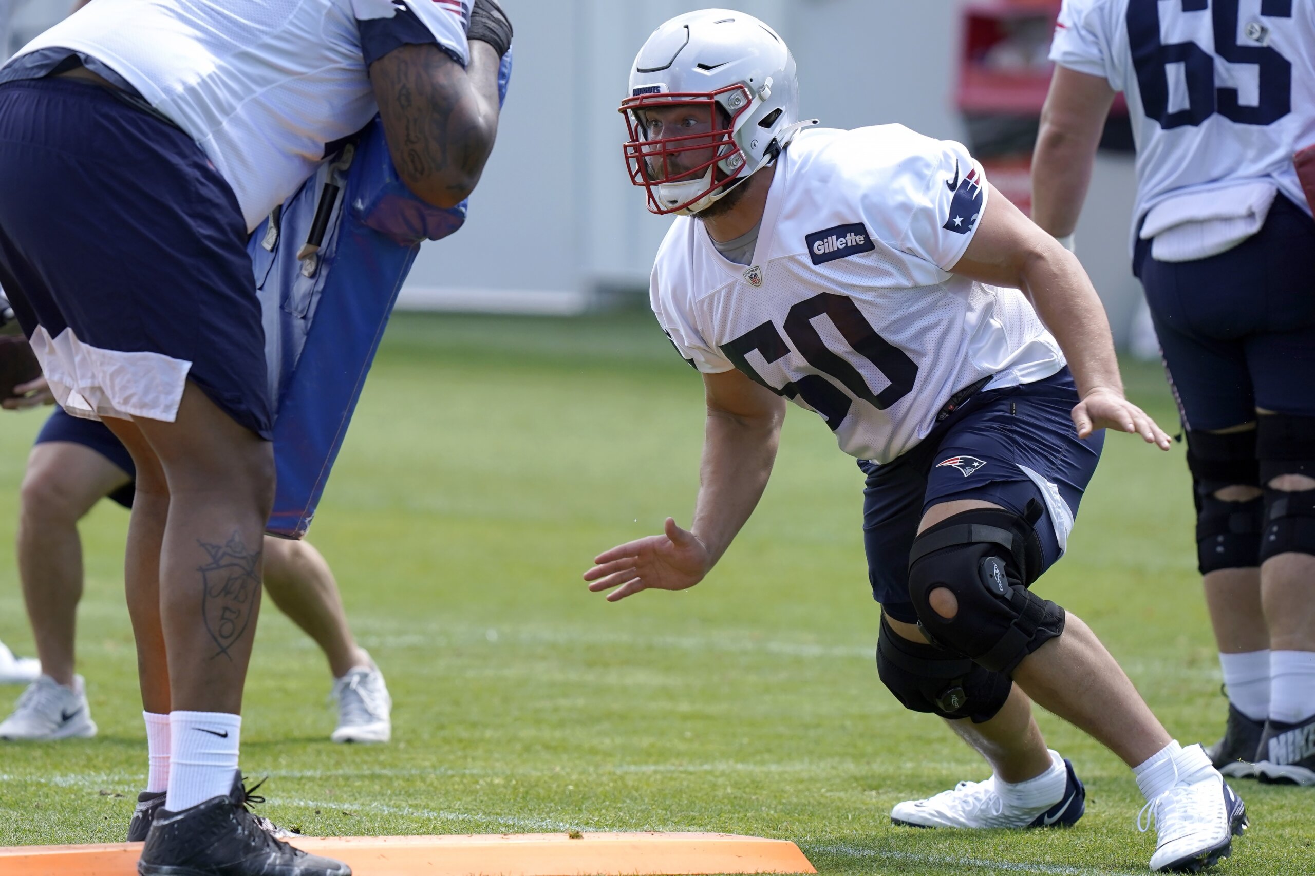 Pats rookie Strange holding his own in first NFL camp WTOP News