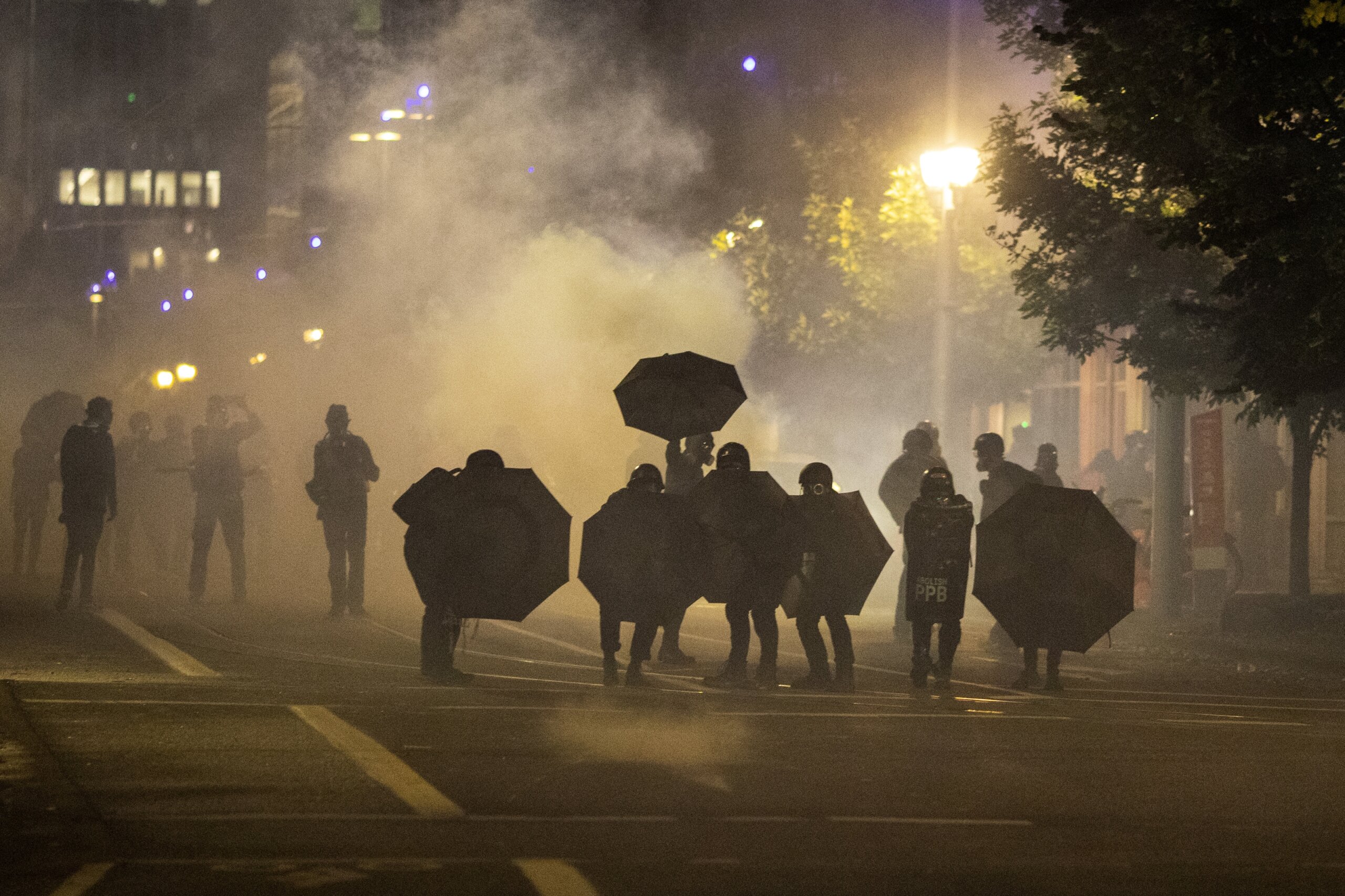 Tear Gas Senators Decry Lack Of Federal Safety Assessment WTOP News   Protests Tear Gas 46060 Scaled 