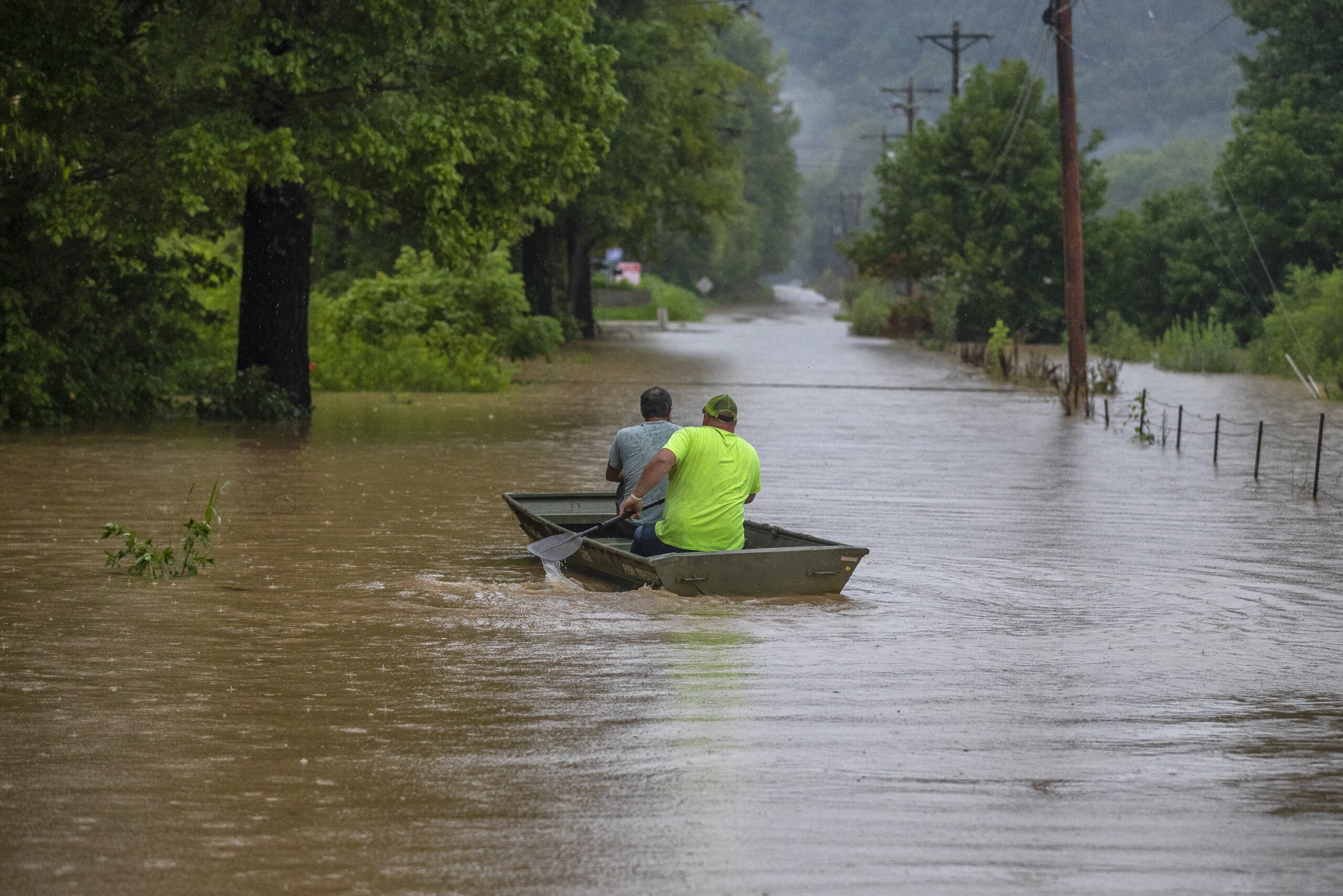 Kentucky governor says 16 died in Appalachian flooding, and toll will