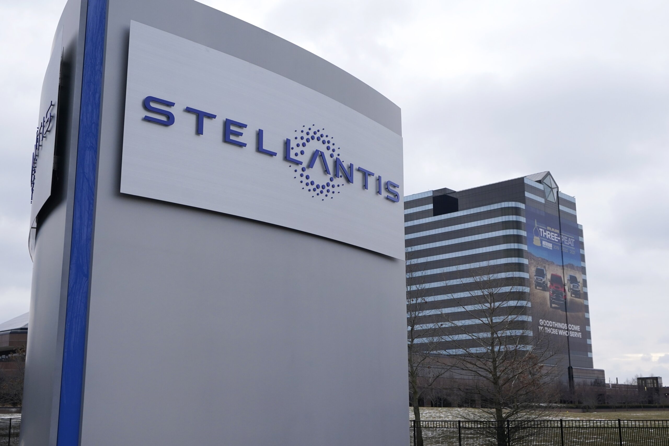 Stellantis earnings rise as electric vehicle sales expand WTOP News