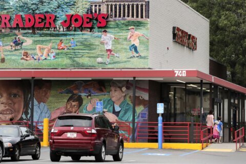 1st Trader Joe’s union approved at Massachusetts store