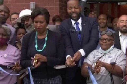 DC leaders celebrate new affordable homes in Northeast