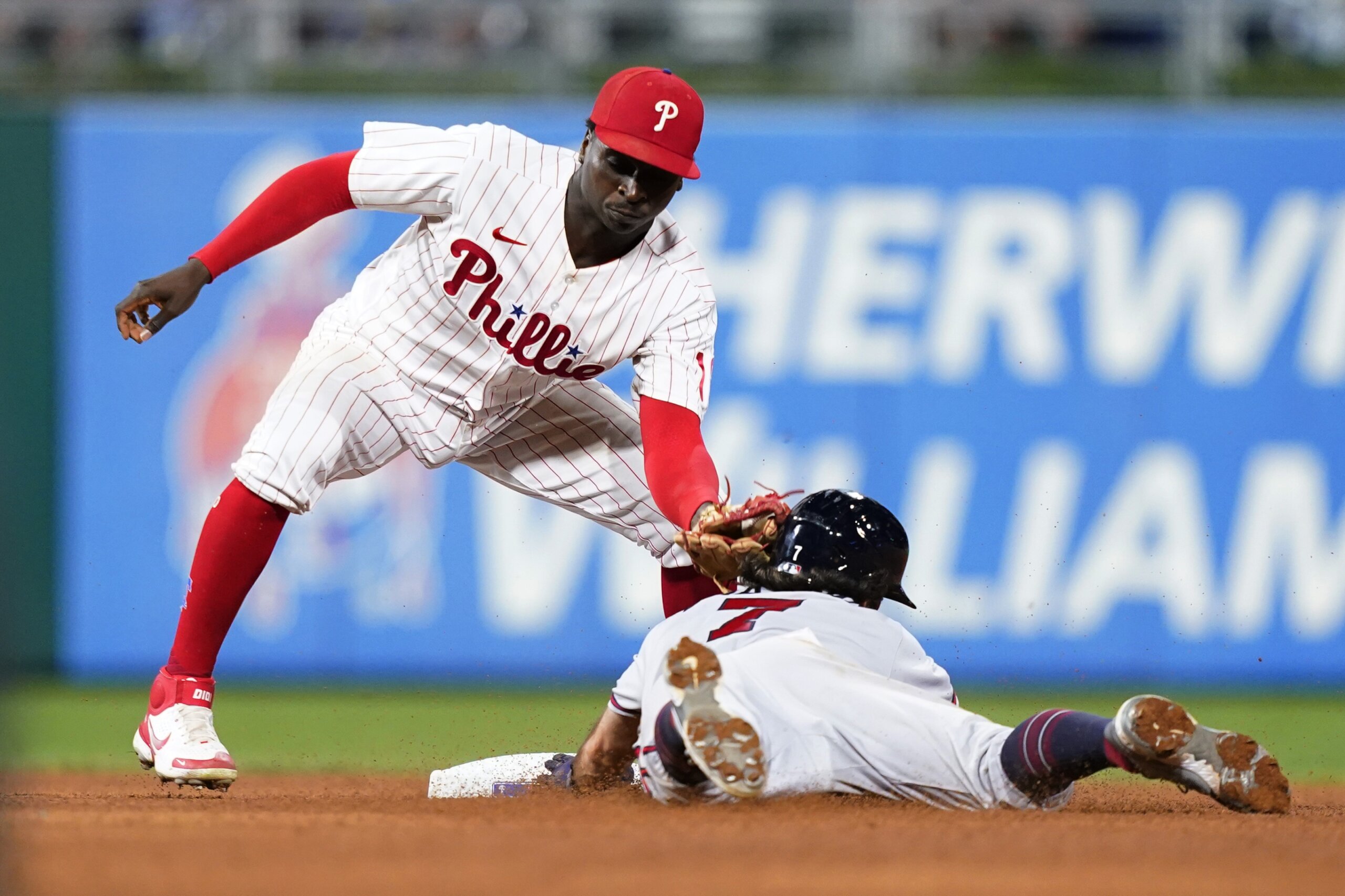 Philadelphia Phillies Sign Shortstop Didi Gregorius - Last Word On