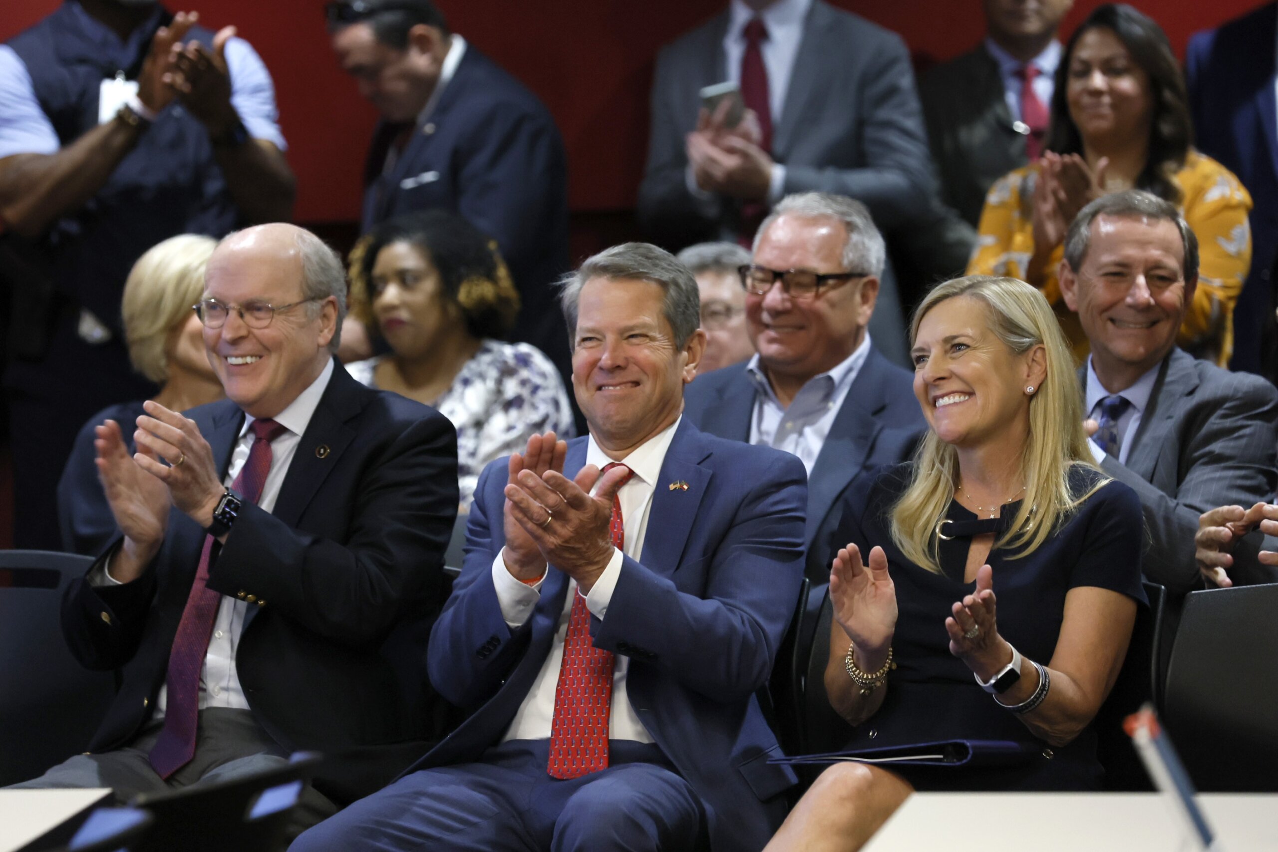 governor touts Bulldogs 4peat for Atlanta in 2025 WTOP News