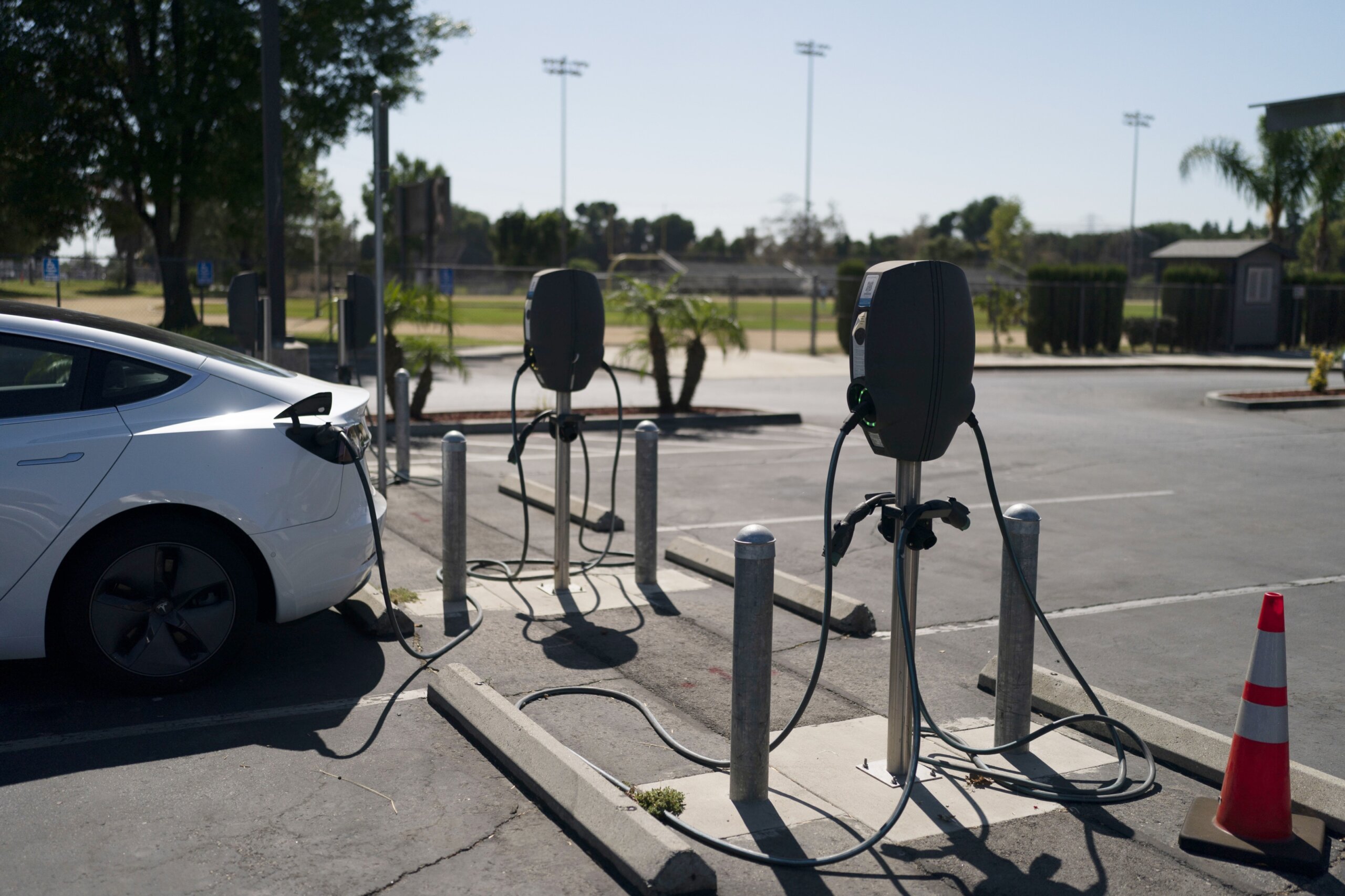 Equity is goal, not mandate, in California electric car rule WTOP News