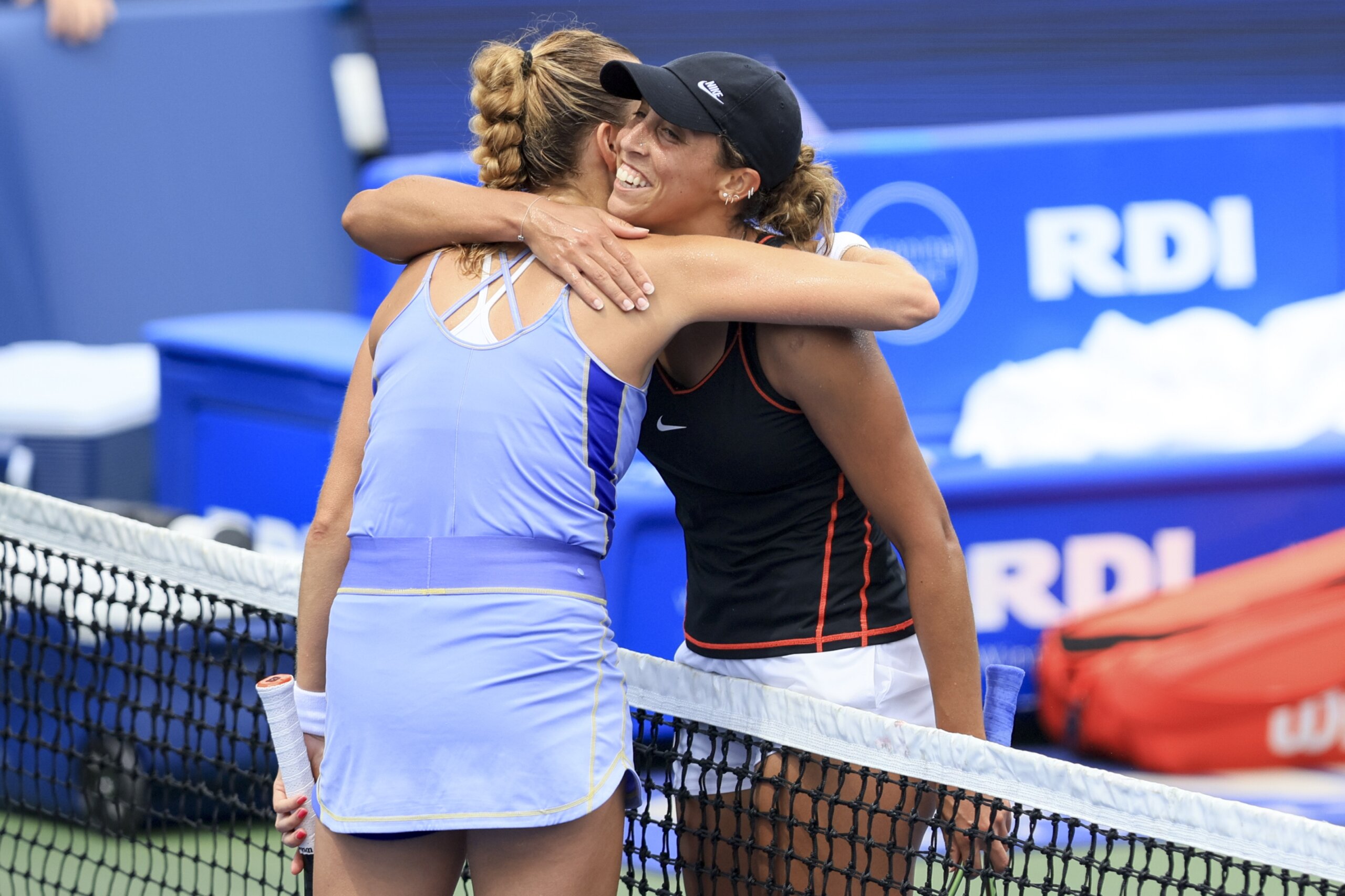 Kvitova, Garcia advance to Cincinnati women’s final WTOP News