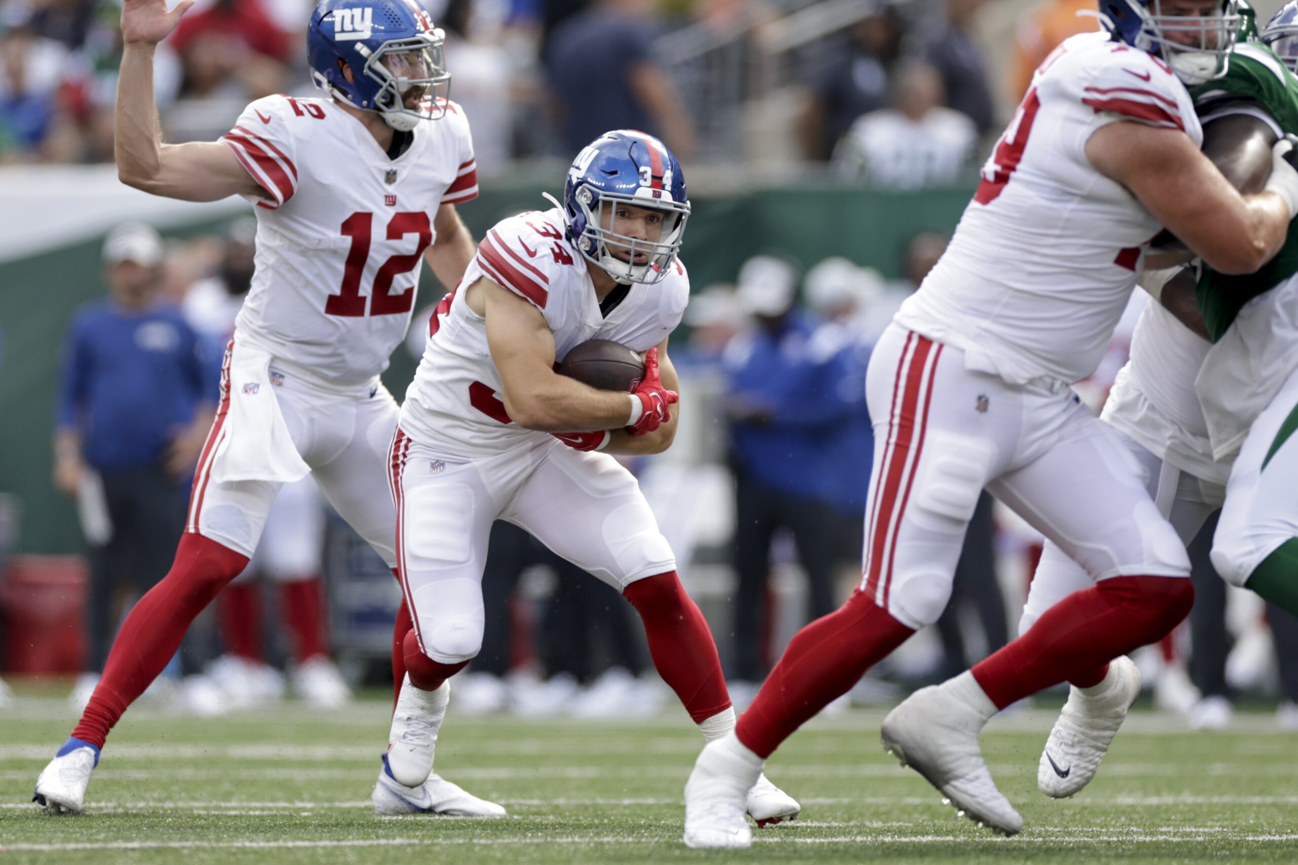 Giants cut b, Bachman Jones, Saquon among 10 captains WTOP News
