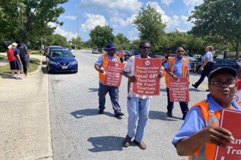 MetroAccess workers reach tentative deal to end strike