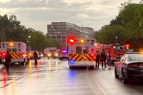 Secret Service officers respond to fatal lightning strike in Lafayette Square