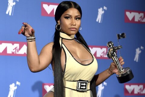 Nicki Minaj to get Video Vanguard Award at MTV Awards
