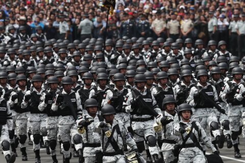 Mexico’s Senate votes to hand over National Guard to army