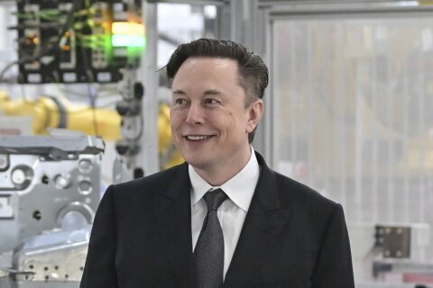 Judge orders more document production in Musk-Twitter suit