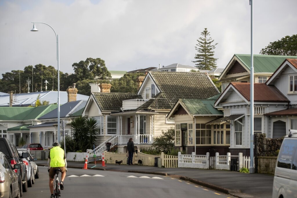 New Zealand house prices finally fall from dizzying heights