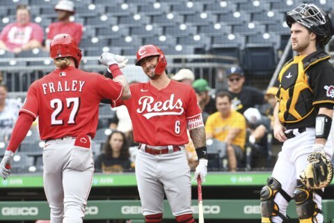 Fraley tallies 3 RBIs, scores 4 times; Reds top Pirates 9-5