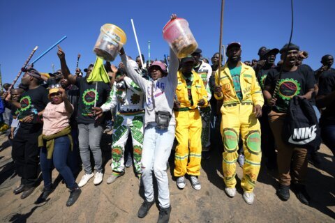 South African miners mark 10th anniversary of killings