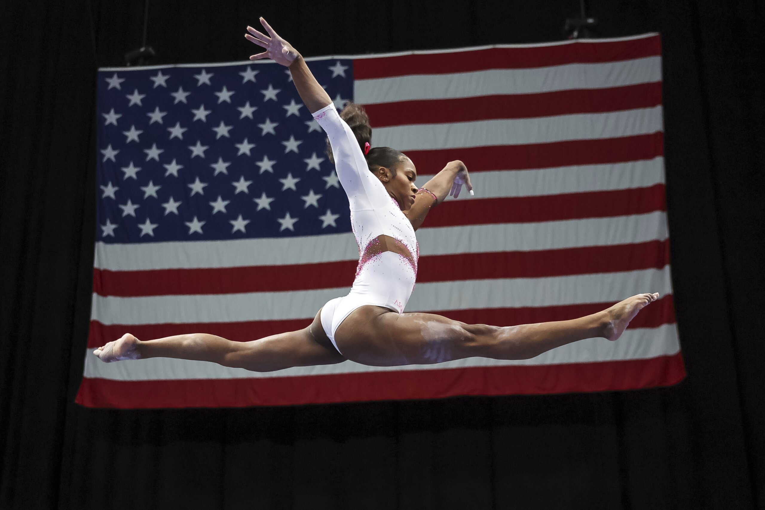 Shilese Jones sprints to lead at US gymnastics championships WTOP News