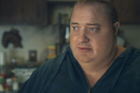 Review: Brendan Fraser hooks Oscar bait in Darren Aronofsky’s obesity film ‘The Whale’