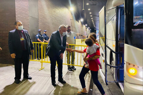 140 migrants welcomed in NYC from Texas in largest single-day arrival