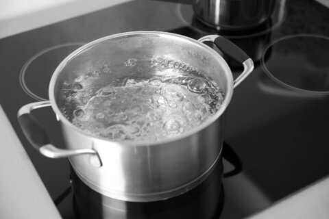 Baltimore lifts boil water advisory after bacteria tests