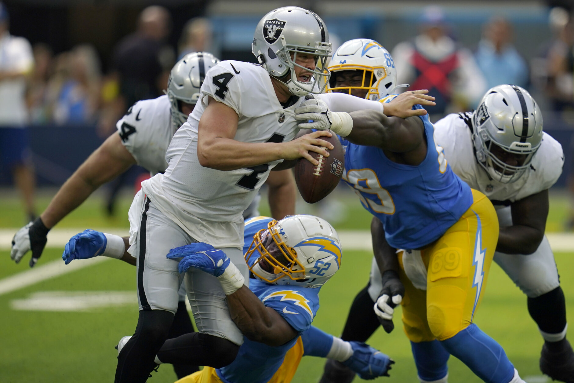 <p><b><i>Raiders 19</i></b><br />
<b><i>Chargers 24</i></b></p>
<p><a href="https://profootballtalk.nbcsports.com/2022/09/10/khalil-mack-on-facing-raiders-derek-carr-is-my-brother-guys-i-didnt-like-arent-there-anymore/" target="_blank" rel="noopener">For a guy not playing with a grudge against his old team</a>, Khalil Mack sure did wreck his buddy Derek Carr. This game seems like a microcosm of what football season in Las Vegas will be: Carr putting up some nice stats throwing to his real buddy, Devante Adams, but the Raiders coming up on the losing end of the proverbial AFC West stick.</p>
