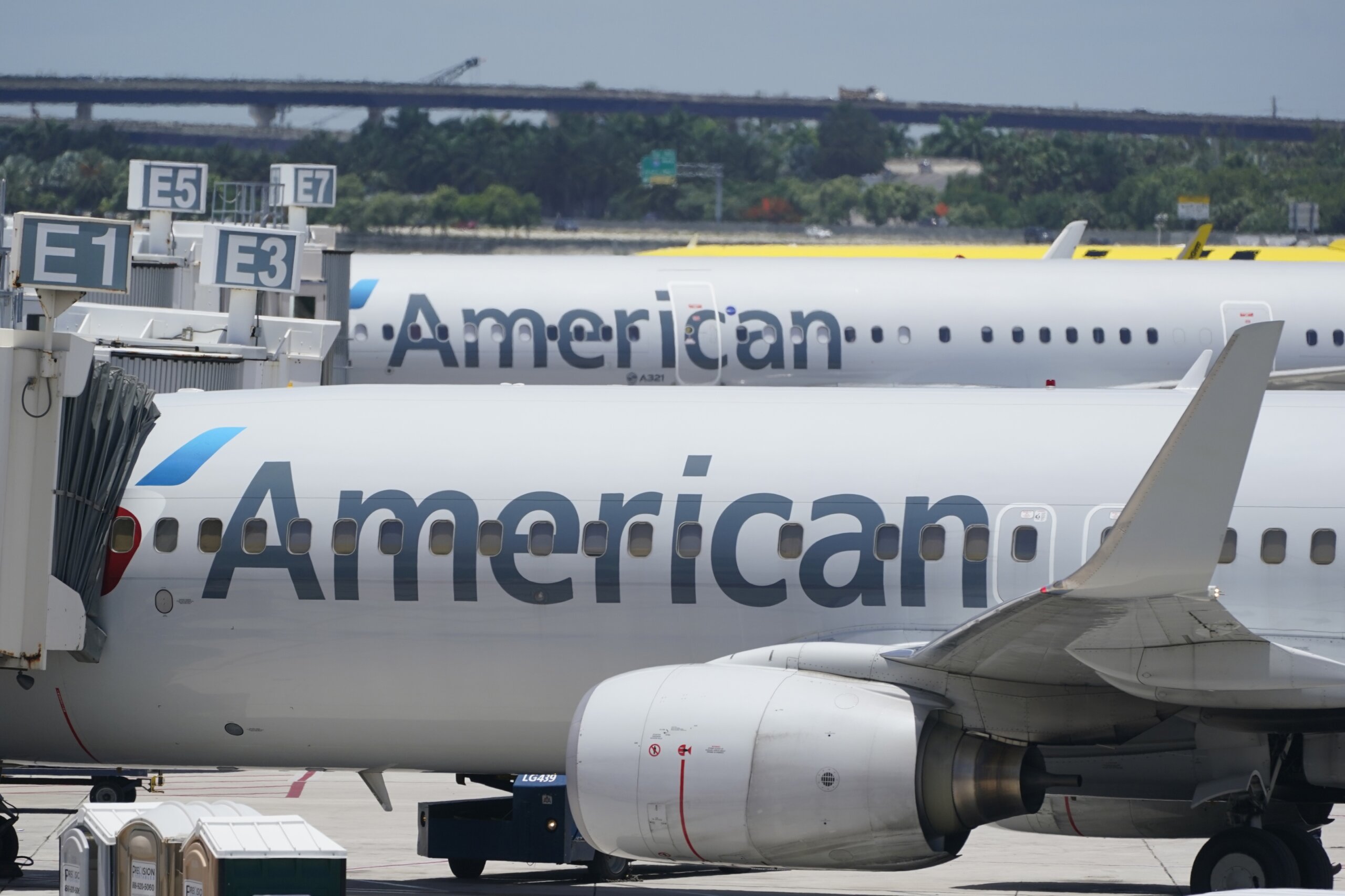 Hackers accessed data on some American Airlines customers WTOP News