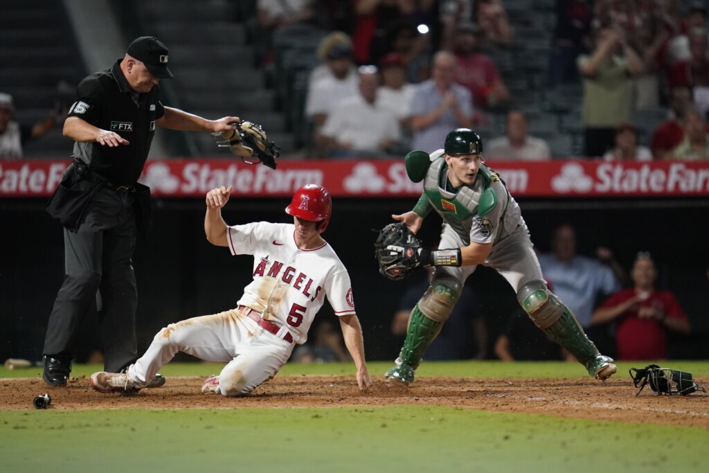 Jo Adell’s 8th-inning RBI sends Angels past Athletics, 4-3