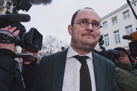 Belgian justice minister under protection over kidnap plot