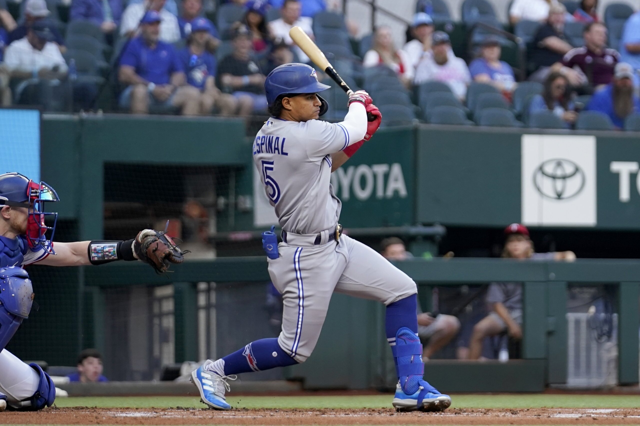 Blue Jays score early and often in 117 victory over Rangers WTOP News
