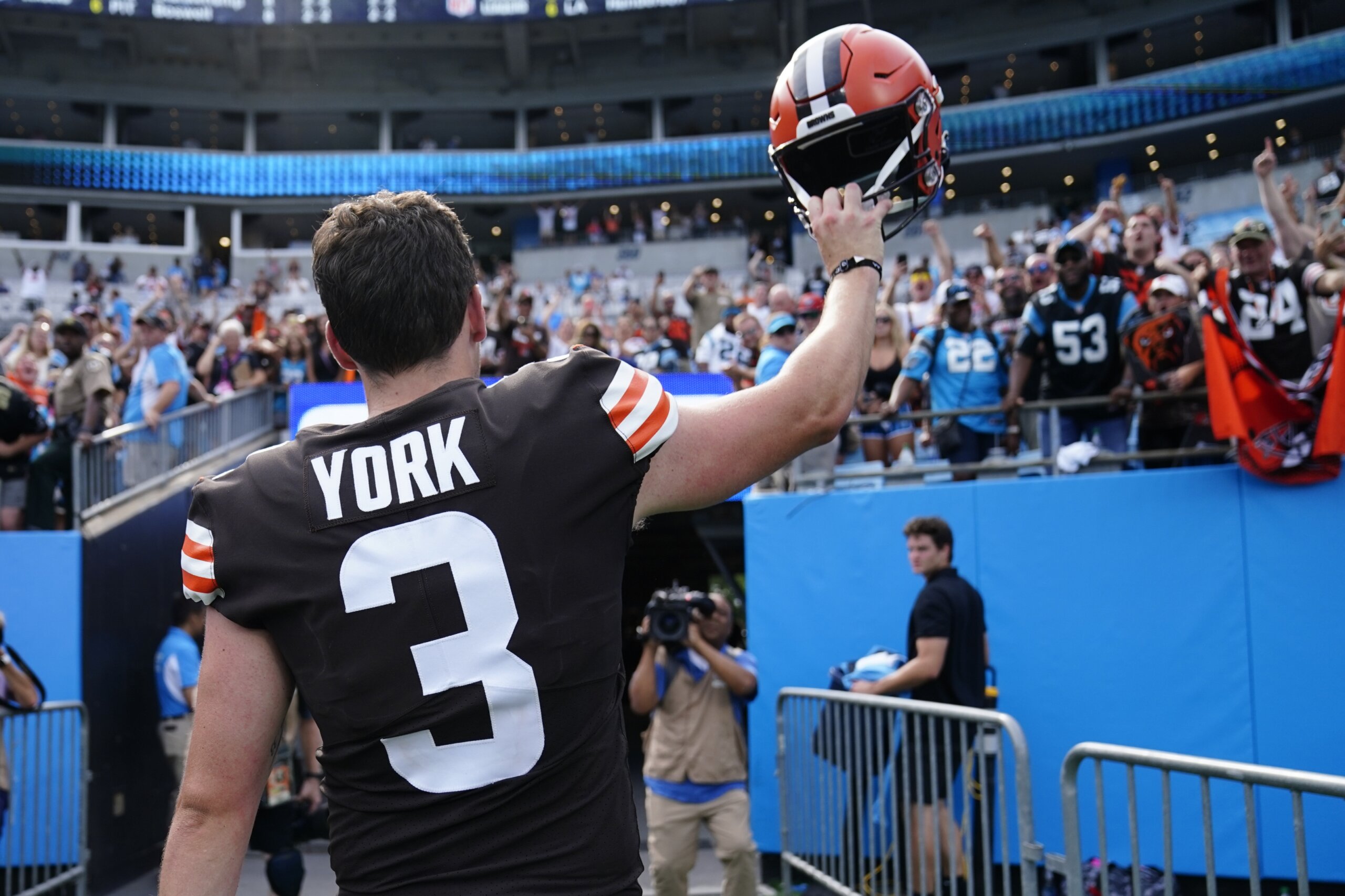 York's 58-yard FG lifts Browns over Panthers, Mayfield 26-24 