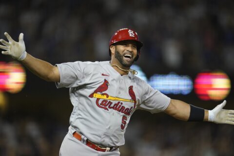 Cards’ Pujols hits 700th home run, 4th player to reach mark