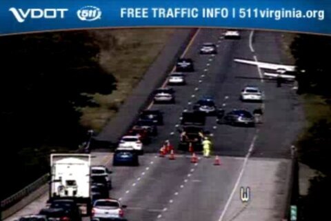 Plane makes emergency landing on I-66 in Va. after engine failure
