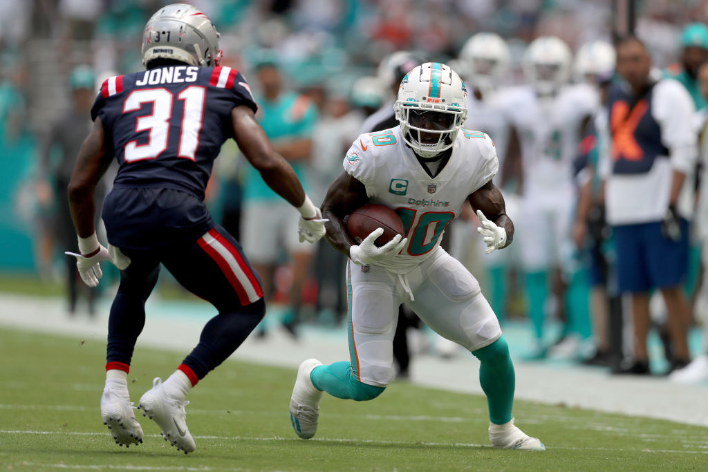 <p><em><strong>Patriots 7</strong></em><br />
<em><strong>Dolphins 20</strong></em></p>
<p>Remember when New England owned the AFC East? Well …</p>
<blockquote class="twitter-tweet tw-align-center">
<p dir="ltr" lang="en">Pretty stunning stat: The Patriots are now 6-8 in their last 14 AFC East games, going back to the 2019 finale. And 4 of those 6 wins are over the Jets.</p>
<p>— Albert Breer (@AlbertBreer) <a href="https://twitter.com/AlbertBreer/status/1569112916057538562?ref_src=twsrc%5Etfw">September 11, 2022</a></p></blockquote>
<p><script async src="https://platform.twitter.com/widgets.js" charset="utf-8"></script></p>
<p>Of course, Miami had the Pats’ number well before that (the Fins have won eight of the last 10 meetings on South Beach) so while <a href="https://profootballtalk.nbcsports.com/2022/09/05/bill-belichick-cites-combination-of-factors-for-going-to-miami-five-days-early/" target="_blank" rel="noopener">Bill Belichick keeps pulling the wrong levers</a>, we need to see more empirical evidence of <a href="https://twitter.com/ClayWPLG/status/1569065385198067719?s=20&amp;t=cJc6iex9si21ziTYCX88QA" target="_blank" rel="noopener">Mike McDaniels&#8217; &#8220;cocojones.&#8221;</a></p>
