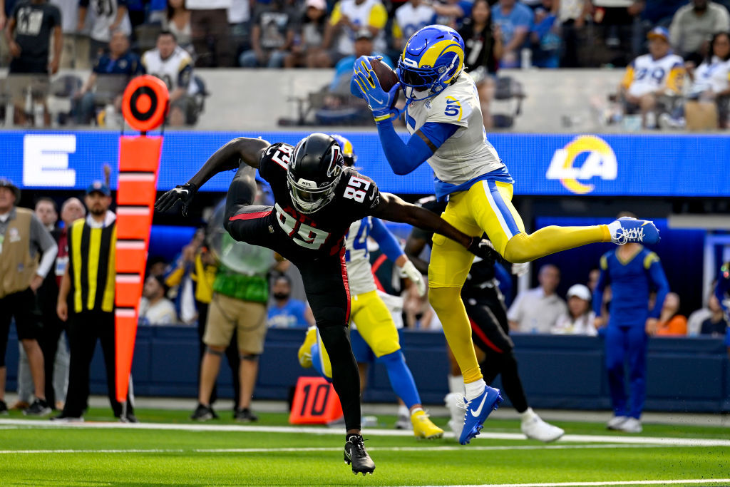 <p><b><i>Falcons 27</i></b><br />
<b><i>Rams 31</i></b></p>
<p>In a week full of <a href="https://profootballtalk.nbcsports.com/2022/09/17/football-matt-ryan-used-to-cross-60000-passing-yards-contains-a-28-3-reminder/" target="_blank" rel="noopener">reminders of Atlanta&#8217;s epic 28-3 Super Bowl failure</a> … they, at one point, trailed 28-3 in L.A. The Falcons are who we thought they were and the Rams still aren&#8217;t.</p>
