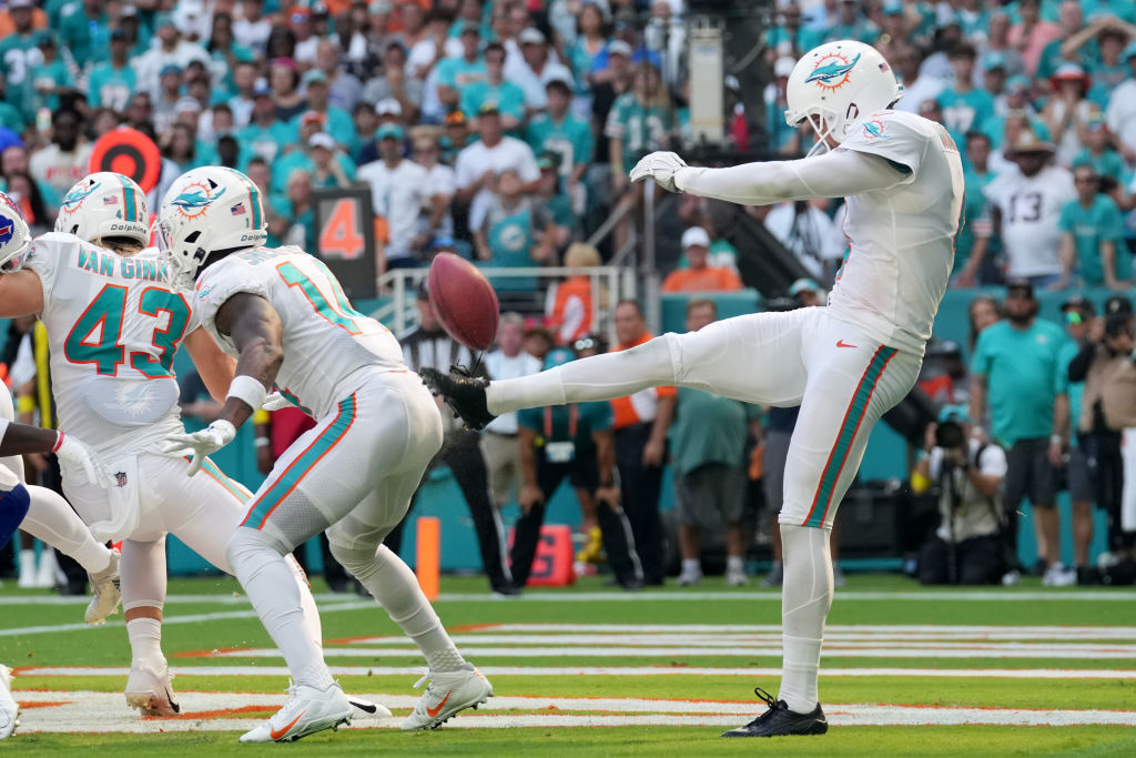 <p><b><i>Bills 19</i></b><br />
<b><i>Dolphins 21</i></b></p>
<p>What is it about the AFC East sticking its butt where it doesn&#8217;t belong?</p>
<blockquote class="twitter-tweet tw-align-center">
<p dir="ltr" lang="en">is this the greatest photo of all time <a href="https://t.co/QhSZ2BiA2o">pic.twitter.com/QhSZ2BiA2o</a></p>
<p>— NFL (@NFL) <a href="https://twitter.com/NFL/status/1574159822068805632?ref_src=twsrc%5Etfw">September 25, 2022</a></p></blockquote>
<p><script async src="https://platform.twitter.com/widgets.js" charset="utf-8"></script></p>
<p>A decade after the Jets introduced the football world to &#8220;<a href="https://www.youtube.com/watch?v=6BRhu1n8aSQ" target="_blank" rel="noopener">The Butt Fumble</a>,&#8221; Miami shrugged off &#8220;<a href="https://twitter.com/OddsCheckerUS/status/1574128659442839552?s=20&amp;t=EC-RJ7UeTNemFf8hRZeVNQ" target="_blank" rel="noopener">The Butt Punt</a>&#8221; to make a statement by outlasting their hated rival and Super Bowl front-runner. It sucks that this victory was <a href="https://wtop.com/nfl/2022/09/tagovailoa-leaves-dolphins-game-vs-buffalo-after-late-hit/" target="_blank" rel="noopener">tainted by controversy</a>.</p>
<p>Meanwhile, Buffalo&#8217;s statement is <a href="https://twitter.com/ESPNStatsInfo/status/1574137155793870849?s=20&amp;t=EC-RJ7UeTNemFf8hRZeVNQ" target="_blank" rel="noopener">they can&#8217;t win unless they blow people out</a>. And with injuries mounting on their vaunted defense, that&#8217;s a tough ask moving forward.</p>
