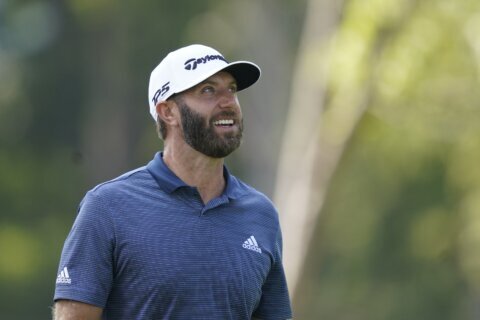 Dustin Johnson stays in groove, opens with 63 at LIV-Chicago