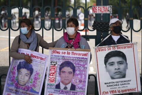 EXPLAINER: Mexican army’s role in students’ disappearance