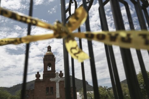 Jesuits remain in Mexican mountains after priests’ killings