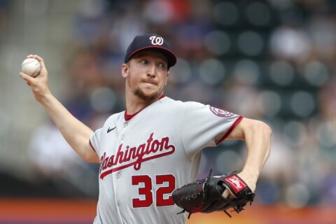 White Sox finalize $15 million, 2-year deal with right-hander Erick Fedde