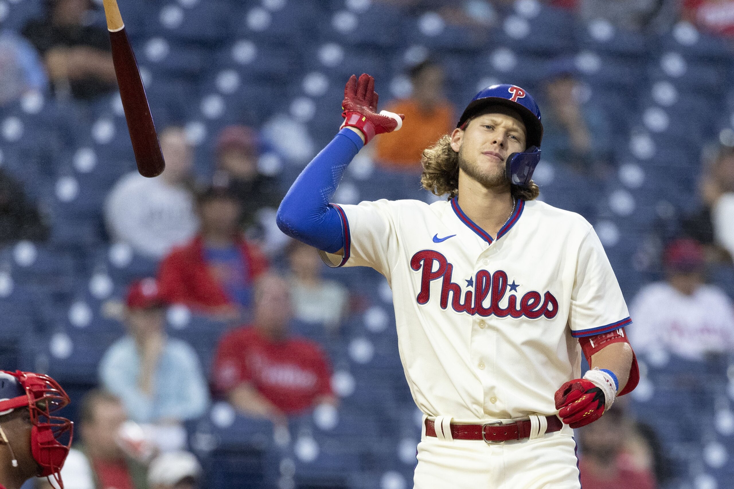 Seranthony Dominguez costs Phillies pitching through rain in Game 5