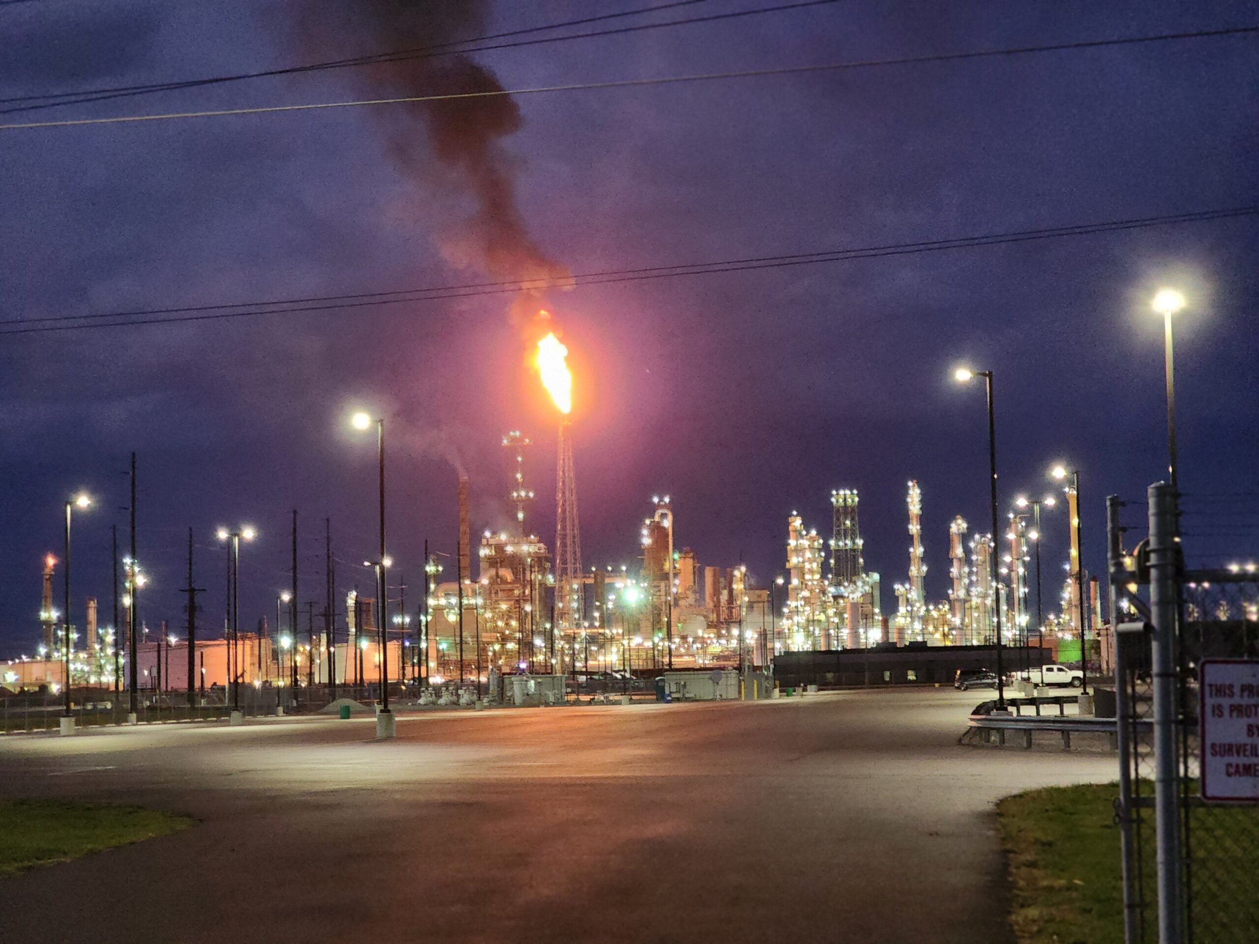 Ohio oil refinery fire kills 2 people; plant shut down WTOP News