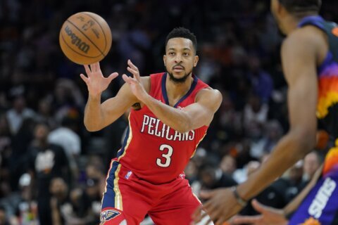 AP source: Pelicans’ McCollum agrees to 2-year extension