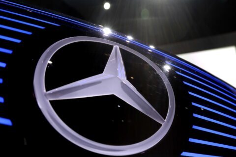 Mercedes recalls nearly 324K vehicles due to engine stalling