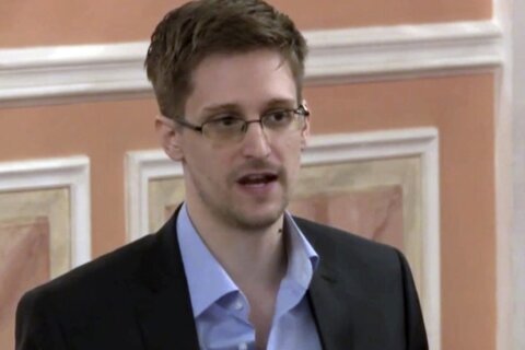 Putin grants Russian citizenship to tech whiz Edward Snowden