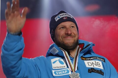 Skiing champion Svindal has surgery for testicular cancer