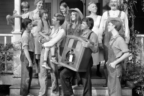 At 50, TV’s ‘The Waltons’ still stirs fans’ love, nostalgia