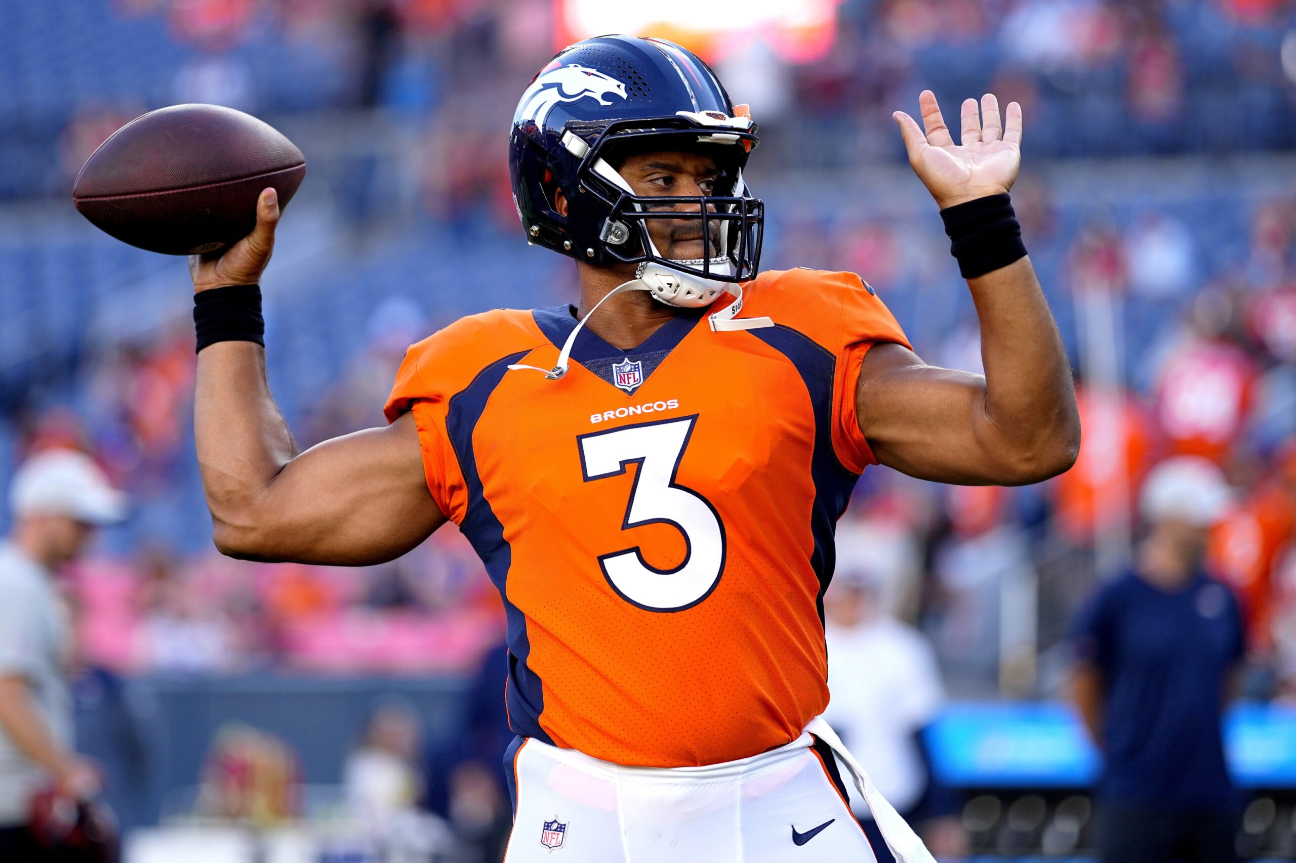 Broncos finish preseason with 41-0 rout of Rams